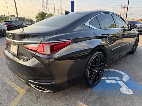 Used 2019 Lexus ES 350 w/ Premium Package FWD image 5