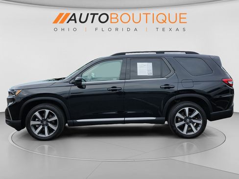 Used 2023 Honda Pilot Elite image 2