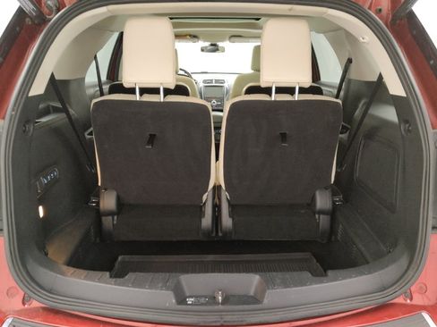 Used 2019 Ford Explorer Platinum image 29