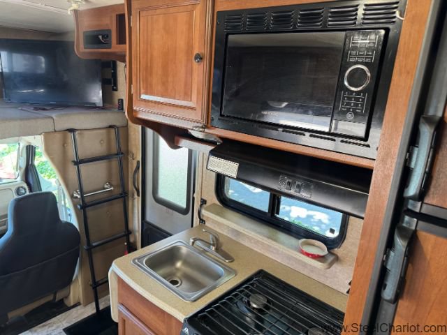 Used 2014 Ford E-350 and Econoline 350 Super Duty Wagon w/ Motorhome Prep Package RWD image 17