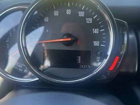 Used 2020 MINI Cooper 2-Door Hardtop w/ Driver Assistance Package FWD image 12