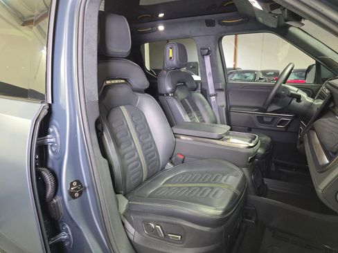 Used 2024 Rivian R1T Adventure AWD/4WD image 24
