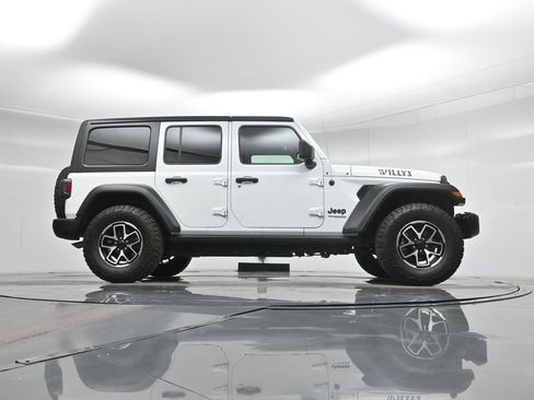 Used 2021 Jeep Wrangler Unlimited Sport AWD/4WD image 45
