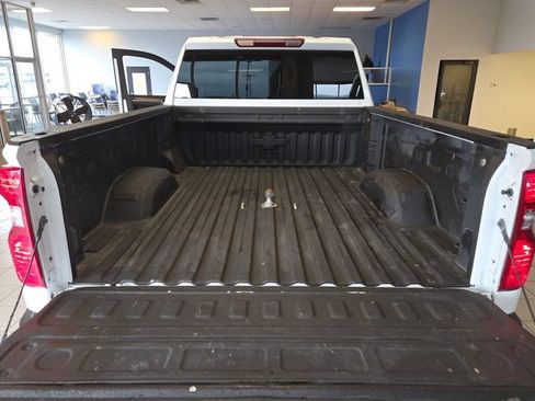 Used 2025 Chevrolet Silverado 2500 LT AWD/4WD image 23
