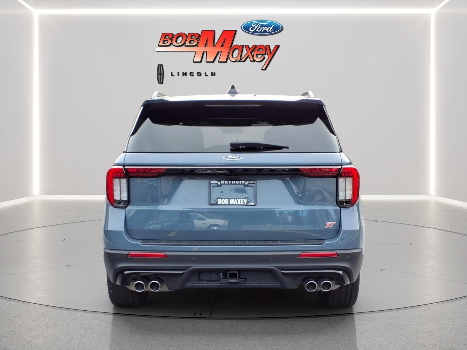 Used 2025 Ford Explorer ST w/ Sun And Sound Package AWD/4WD image 5