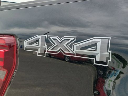 Used 2025 Ford F150 Lariat w/ Equipment Group 501A Mid AWD/4WD image 8
