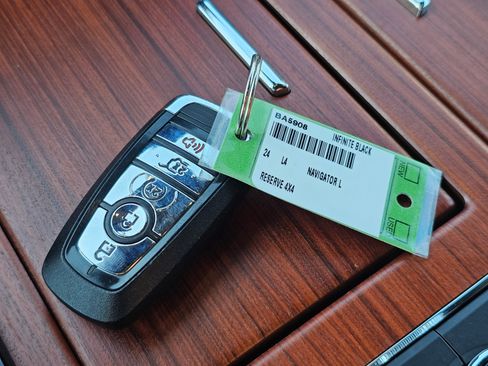 Used 2024 Lincoln Navigator L Reserve w/ Equipment Group 201A image 62