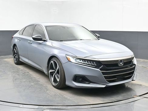 Used 2021 Honda Accord Sport Special Edition image 2