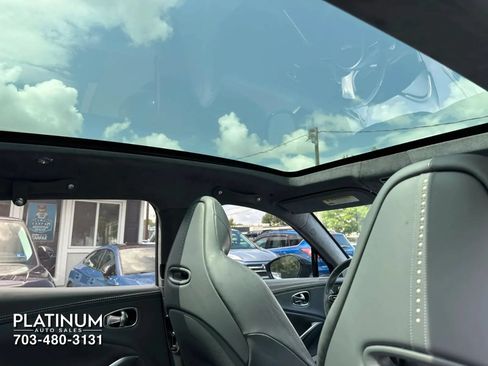 Used 2021 Aston Martin DBX AWD/4WD image 19