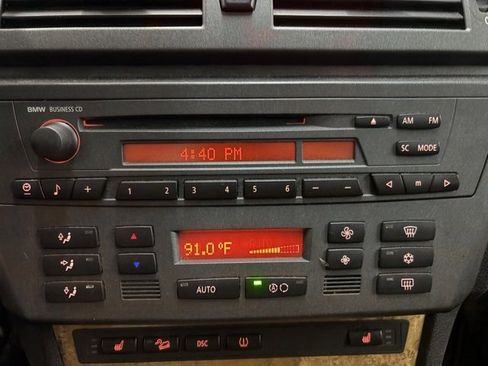 Used 2004 BMW X3 3.0i image 32