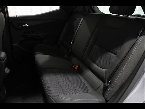 Used 2023 Chevrolet Bolt EUV LT FWD image 21