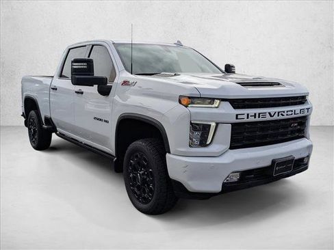 Used 2022 Chevrolet Silverado 2500 LTZ w/ LTZ Plus Package image 3