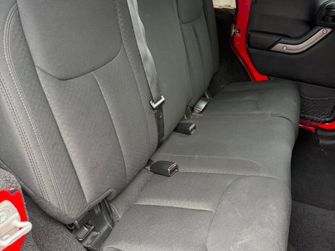 Used 2015 Jeep Wrangler Unlimited Sport w/ Quick Order Package 24S image 16