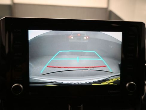 Used 2022 Toyota Corolla SE w/ SE Premium Package FWD image 10