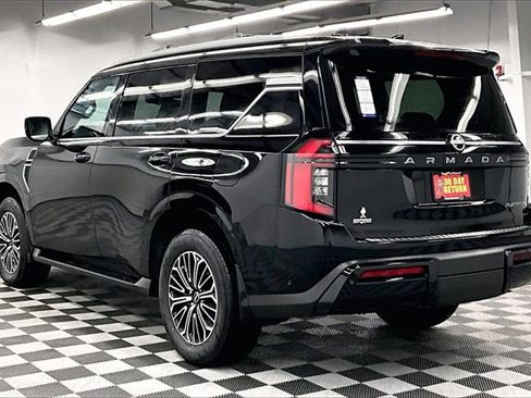 New 2026 Nissan Armada Platinum image 3