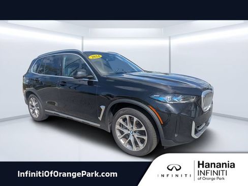 Used 2024 BMW X5 xDrive40i w/ Premium Package AWD/4WD image 1
