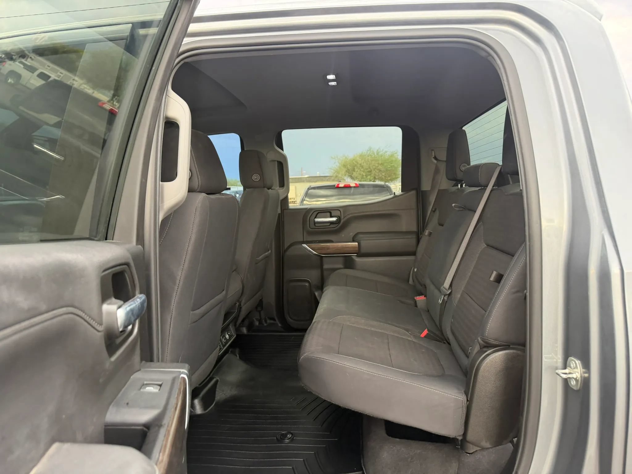 Used 2019 Chevrolet Silverado 1500 RST w/ All-Star Edition AWD/4WD image 22