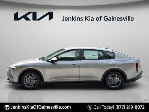 New 2026 Kia K4 FWD image 6