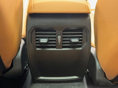 Used 2025 BMW 230i xDrive Coupe image 23