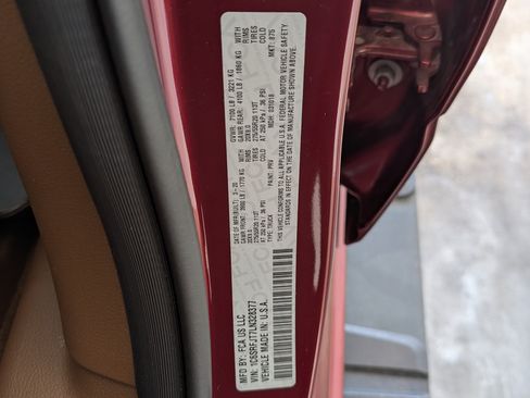 Used 2020 RAM 1500 Laramie AWD/4WD image 37