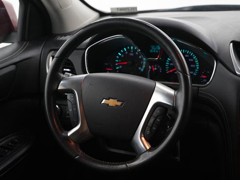 Used 2013 Chevrolet Traverse LT AWD/4WD image 16