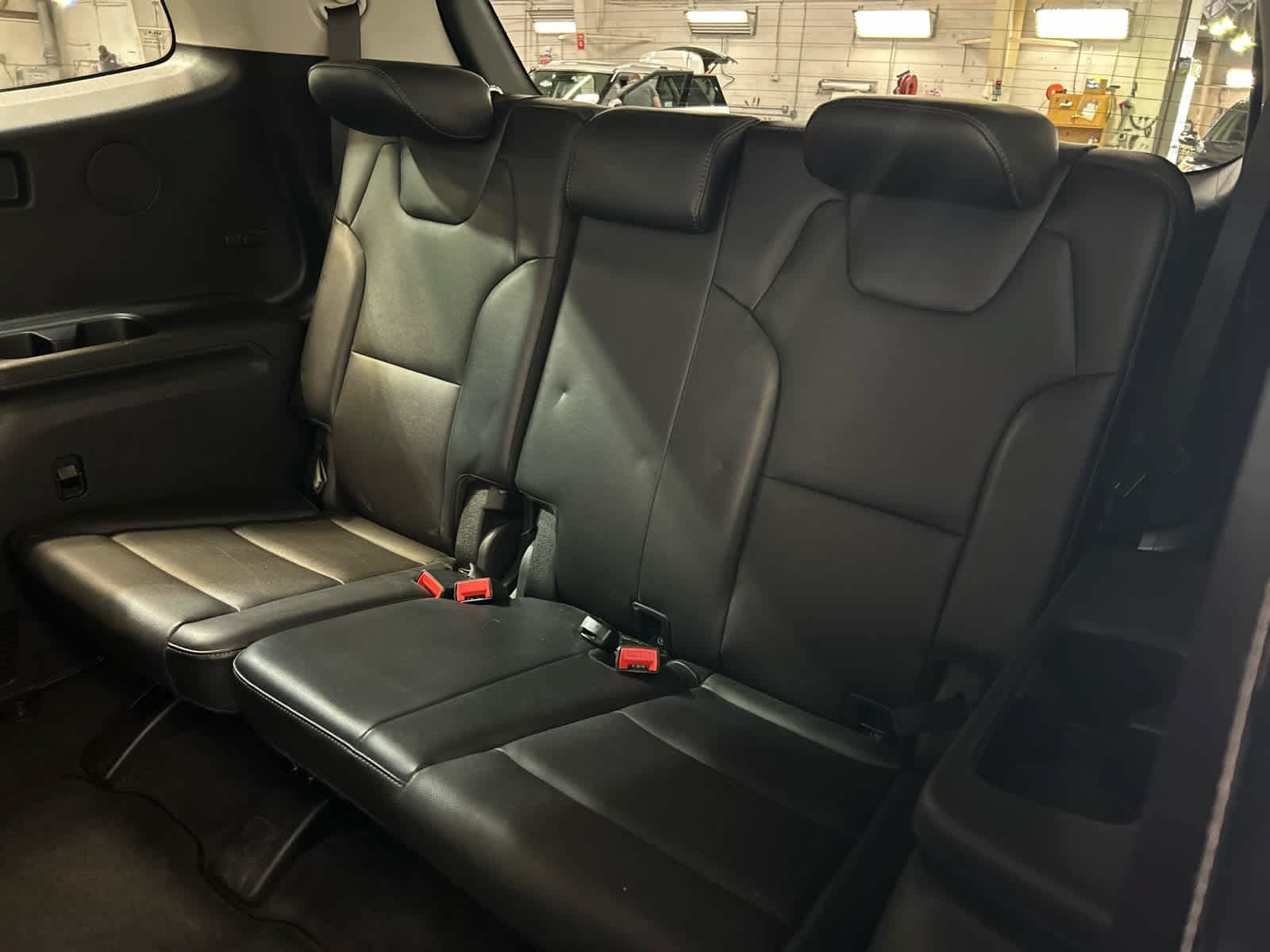 Used 2025 Kia Telluride S AWD/4WD image 11