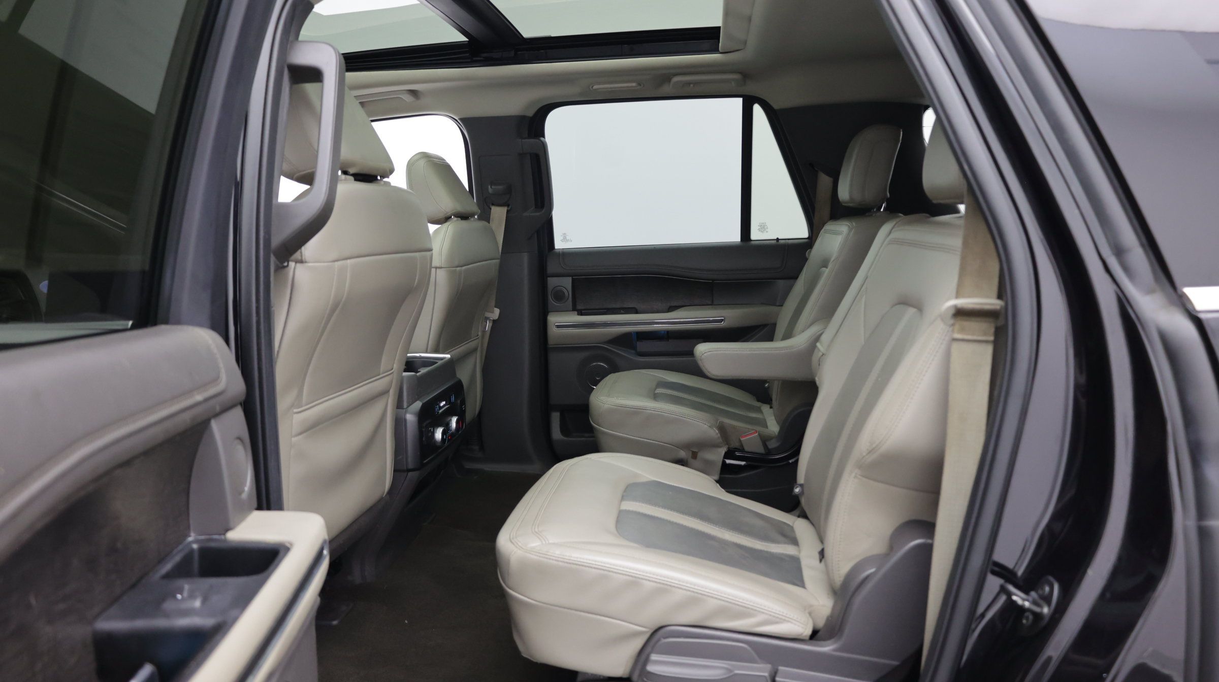 Used 2021 Ford Expedition Max Limited RWD image 30