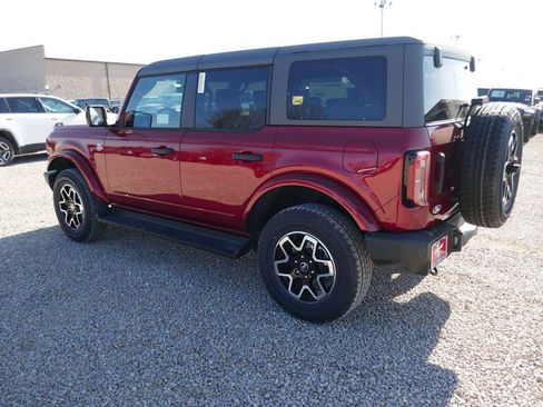 New 2026 Ford Bronco Outer Banks image 7