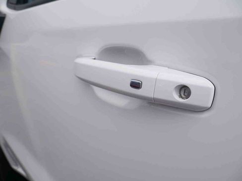 Used 2023 Chevrolet Silverado 1500 RST image 13