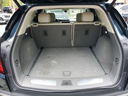 Certified 2024 Cadillac XT5 Premium Luxury w/ Technology Package image 9