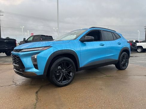 New 2026 Chevrolet Trax ACTIV w/ Driver Confidence Package image 1