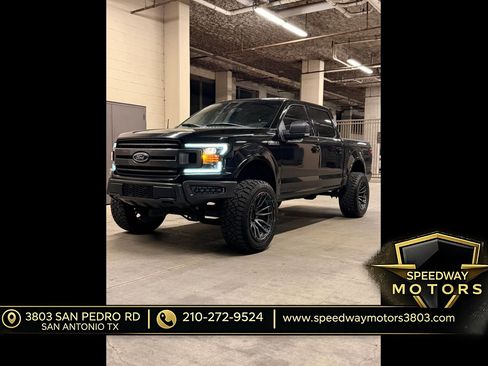 Used 2018 Ford F150 XLT w/ Equipment Group 302A Luxury RWD image 2