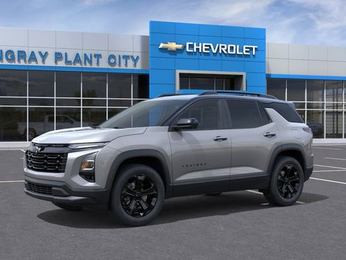 New 2026 Chevrolet Equinox LT w/ Midnight Edition FWD image 2