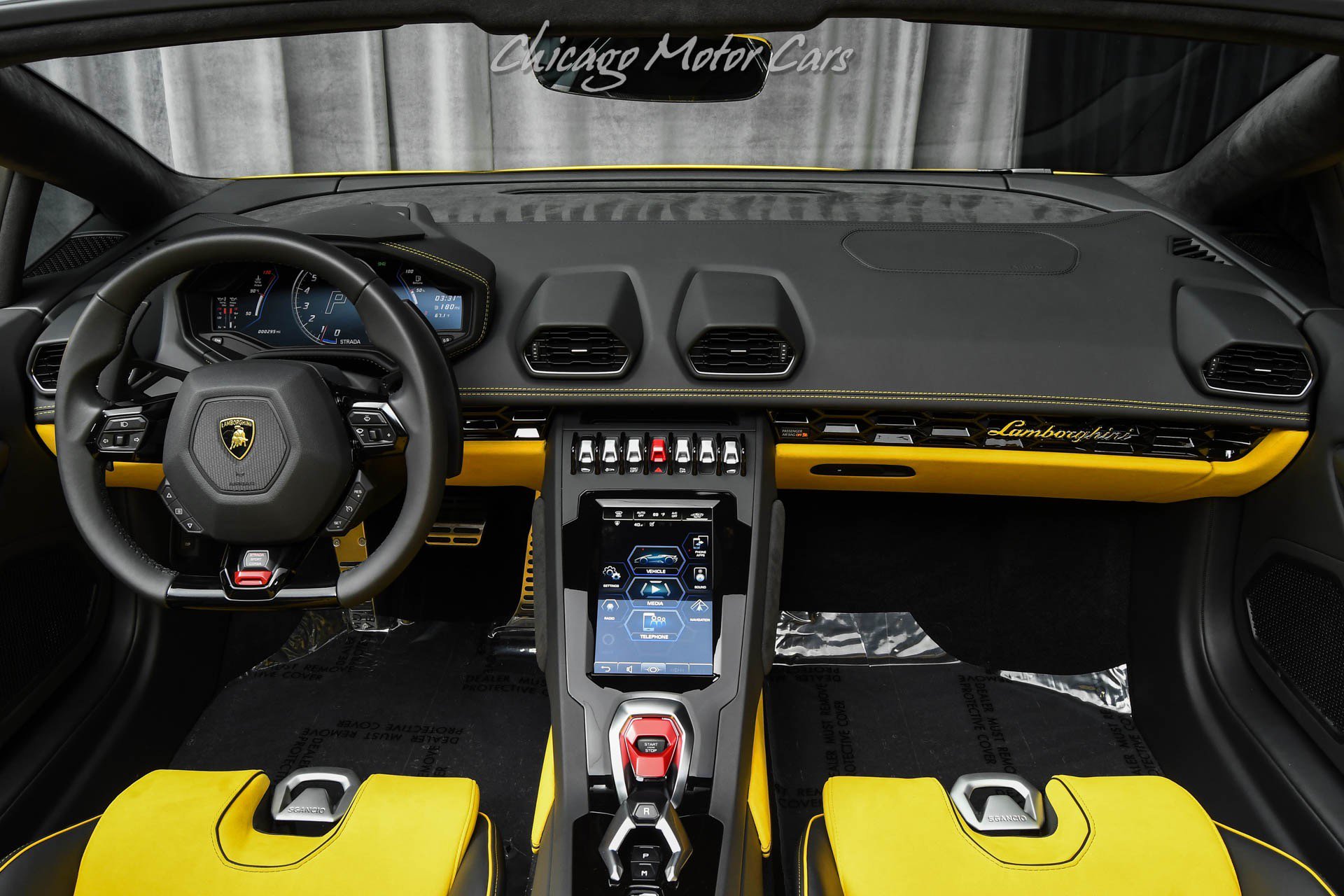 Used 2024 Lamborghini Huracan EVO AWD/4WD image 19