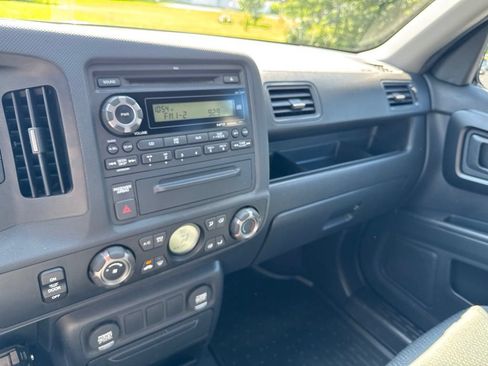 Used 2014 Honda Ridgeline Sport image 20
