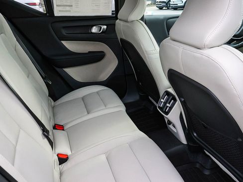 New 2026 Volvo XC40 B5 Plus w/ Protection Package Premier image 20