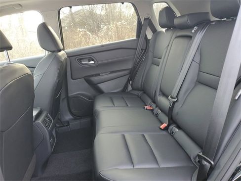 New 2026 Nissan Rogue SV w/ SV Premium Package image 23