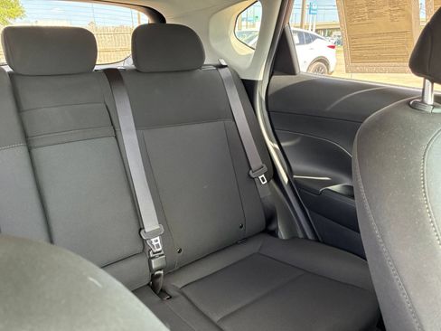Used 2025 Hyundai Kona SEL FWD image 32
