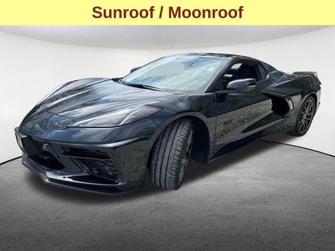 Used 2023 Chevrolet Corvette Stingray Premium Conv w/ Z51 Performance Package RWD image 5