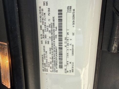 Used 2020 Ford Transit 250 Medium Roof AWD w/ Load Area Protection Package image 24