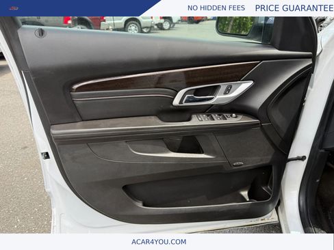 Used 2016 GMC Terrain Denali w/ Cargo Package AWD/4WD image 18