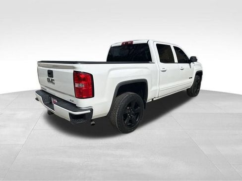 Used 2017 GMC Sierra 1500 SLE w/ SLE Value Package AWD/4WD image 4