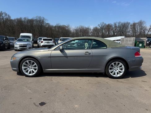 Used 2004 BMW 645Ci Convertible RWD image 2