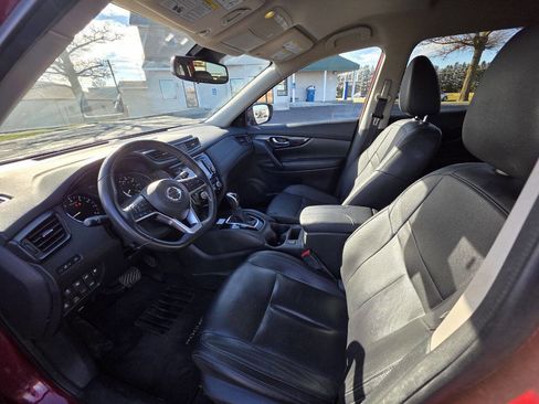 Used 2019 Nissan Rogue SL image 12