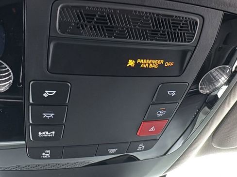 New 2026 Kia Carnival LXS image 31