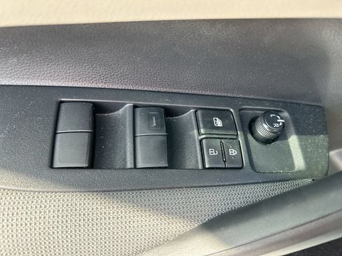 Certified 2022 Toyota Corolla LE FWD image 12