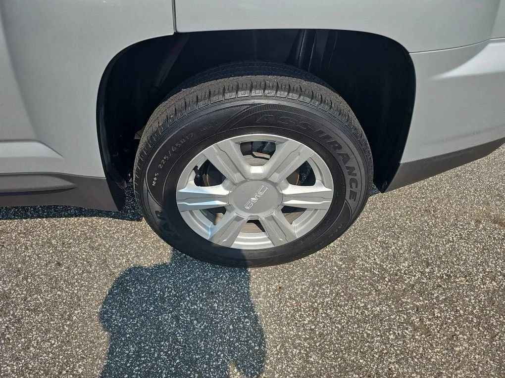 Used 2016 GMC Terrain SLE FWD image 9