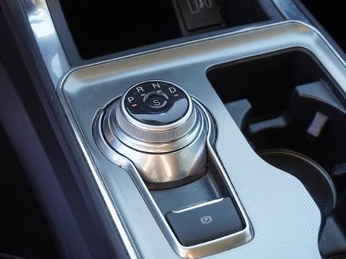 Used 2024 Ford Edge Titanium image 24