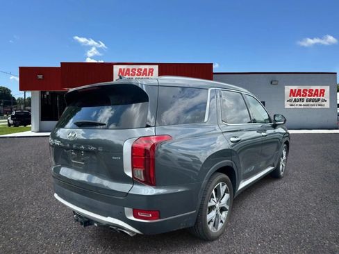 Used 2022 Hyundai Palisade SEL w/ 8P Bench Seat Package AWD/4WD image 5