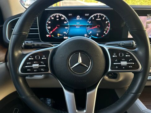 Certified 2022 Mercedes-Benz GLE 350 w/ AMG Line Exterior image 22